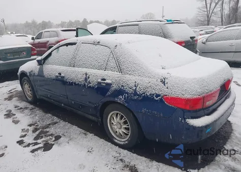 2005 Honda Accord 2.4 Lx z USA, uszkodzony, nr VIN 1HGCM56495A024101